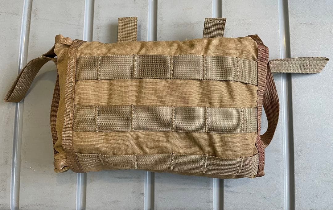 米軍　救急品携行バック　中身付き【期限切れ】