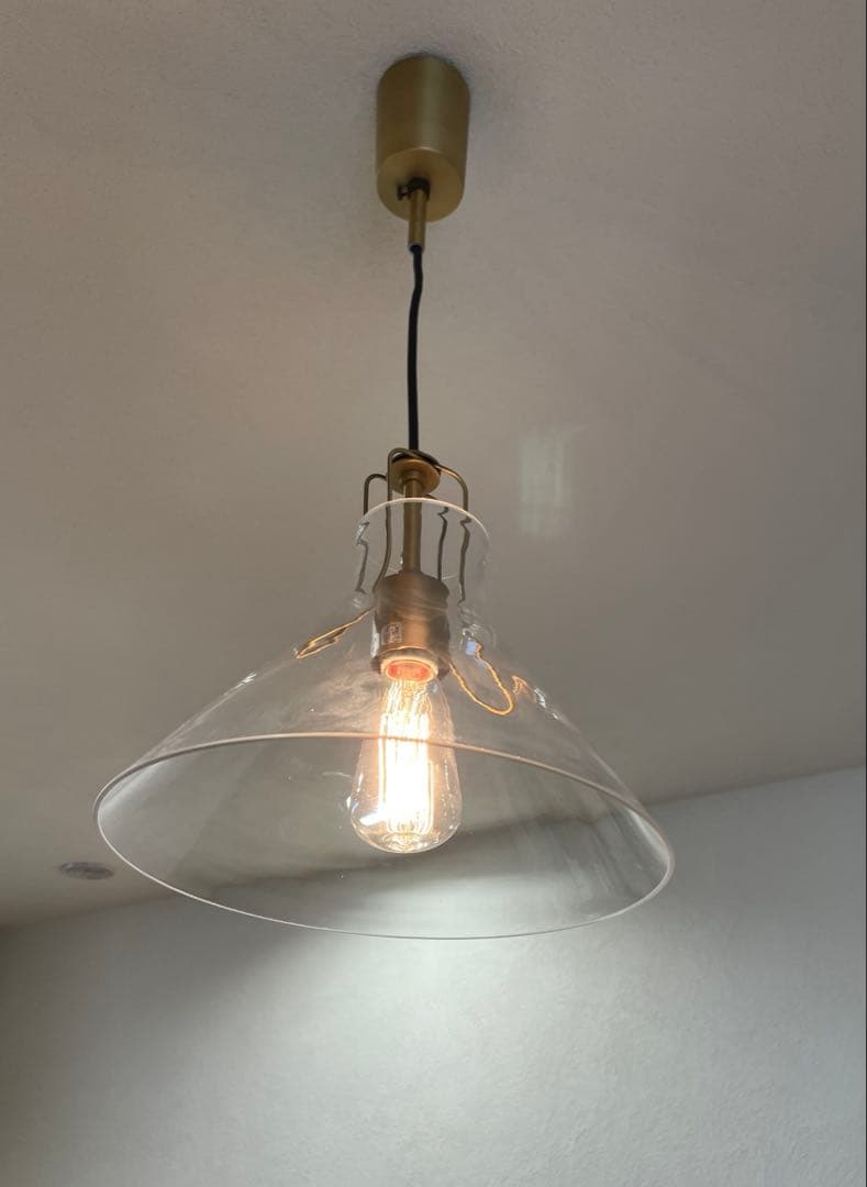 インターフォルムペンダントライト オリテ トライアングル型