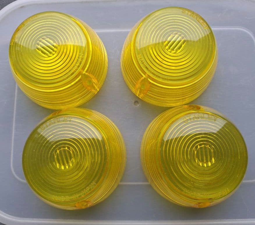 スタンレー製　純正ウインカーレンズ　CB400F　CB750FOUR　ヨンフォア