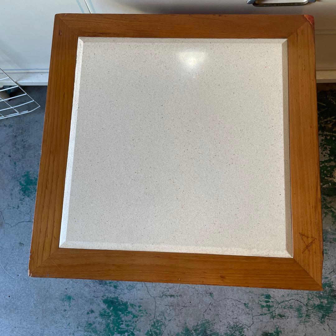 イタリア製・大理石サイドテーブル