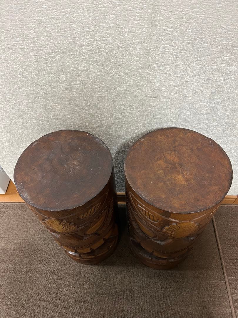 ティキ　直径24cm前後×高さ48cm前後