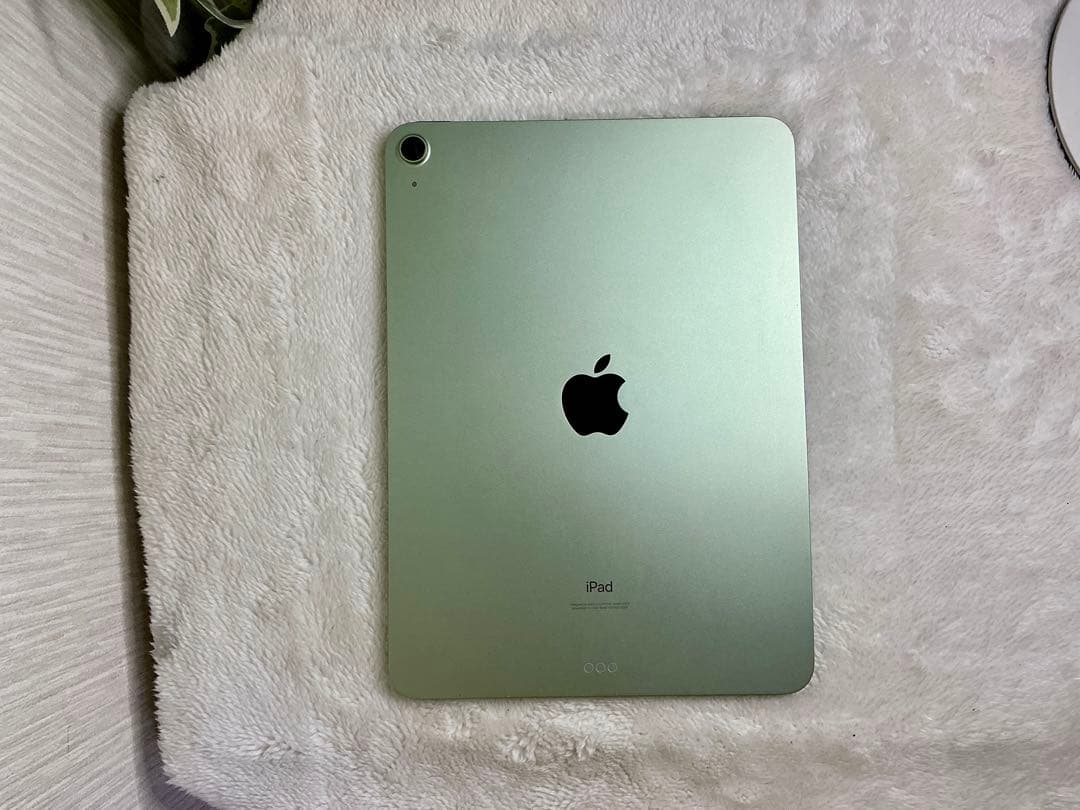 iPad Air 4 Wifi 10.9インチ ミッドナイトグリーン 本体