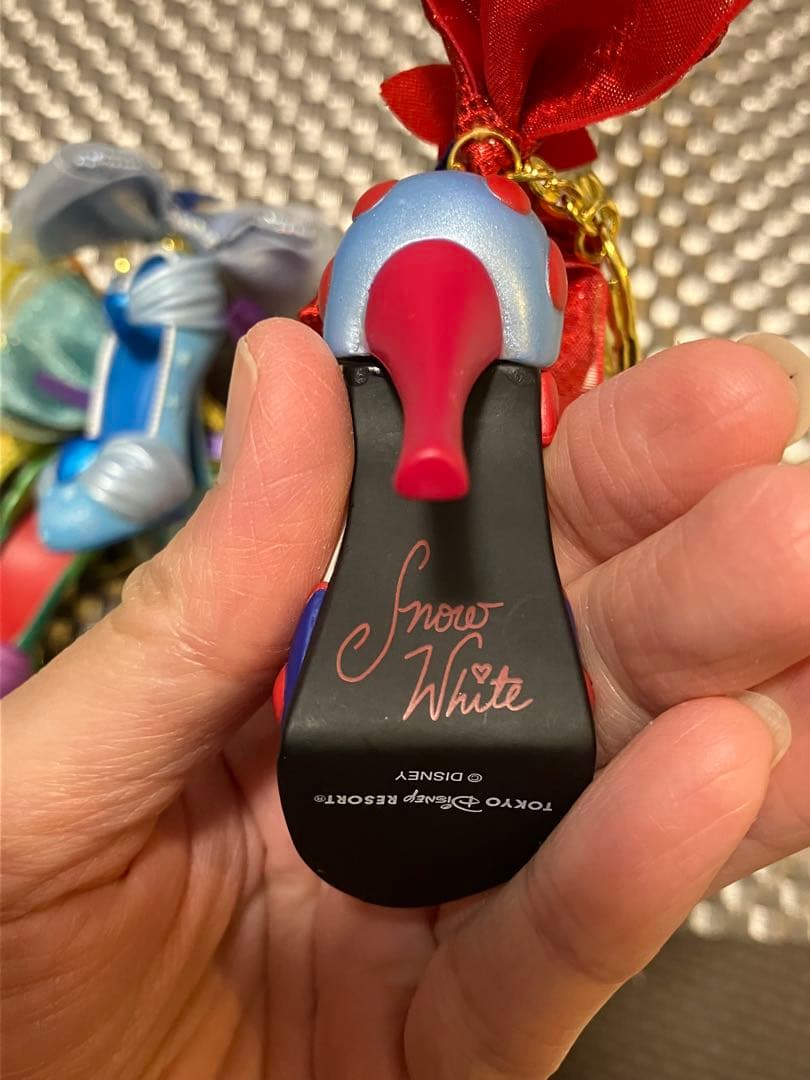 ディズニー　プリンセス　靴型キーホルダー