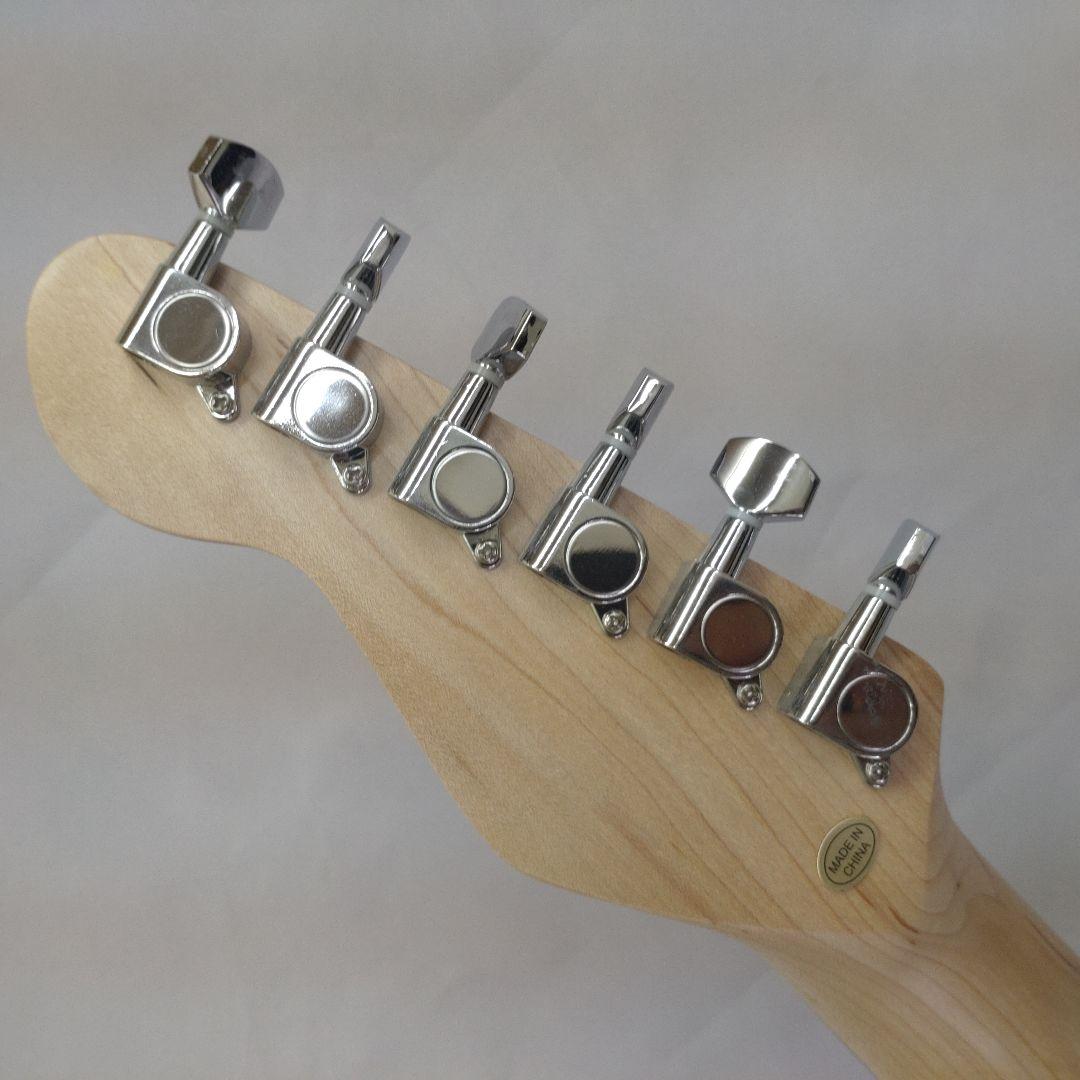 ミントグリーンのテレキャスター