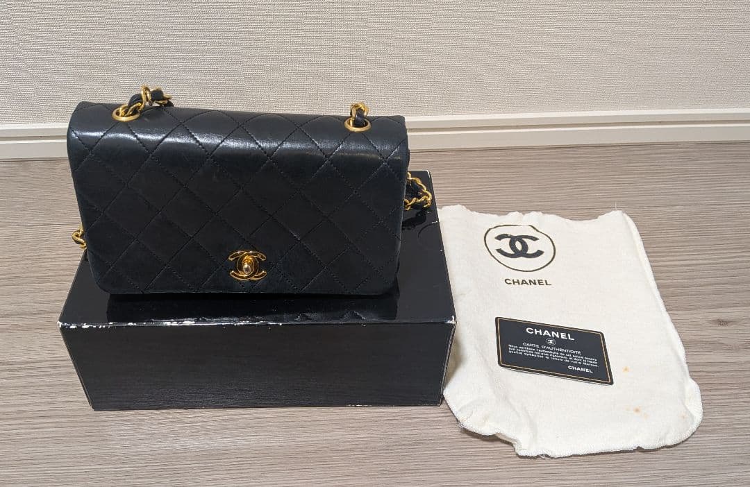 ド*ン様 CHANEL シャネル マトラッセ チェーンショルダーバッグ ラムスキ