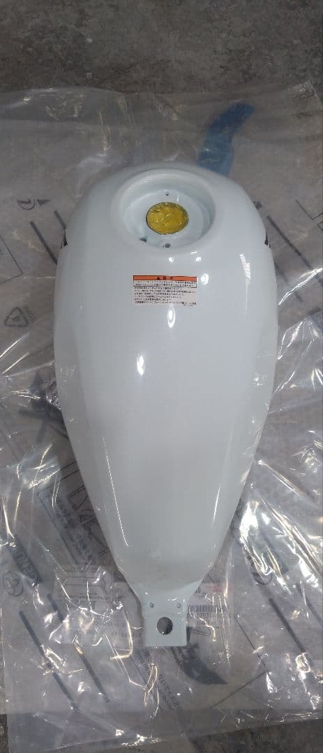 ホンダ レブル250 タンク　ホワイトパール