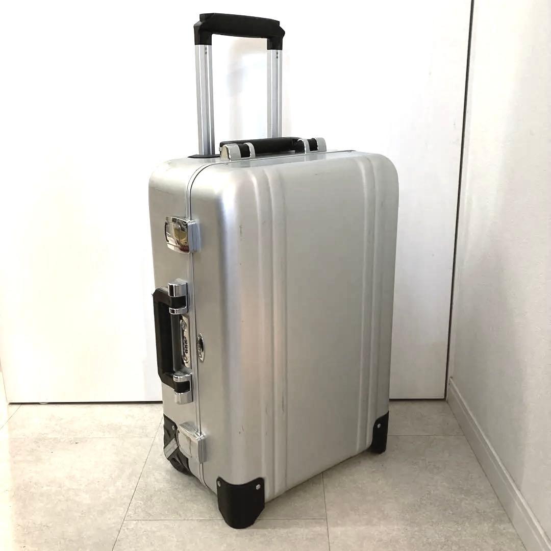 ゼロ　機内持ち込み　ハードスーツケースキャリー