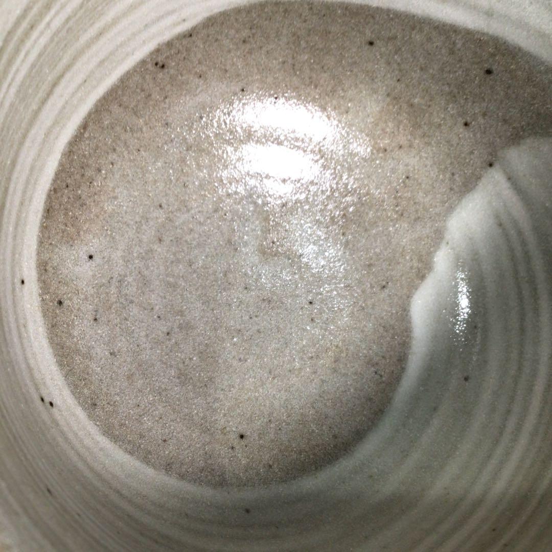 Ｐ６　茶碗　『茜窯　岡田華渓造』『金彩鉄泉絵』『刷毛目茶碗』　共箱　茶道具