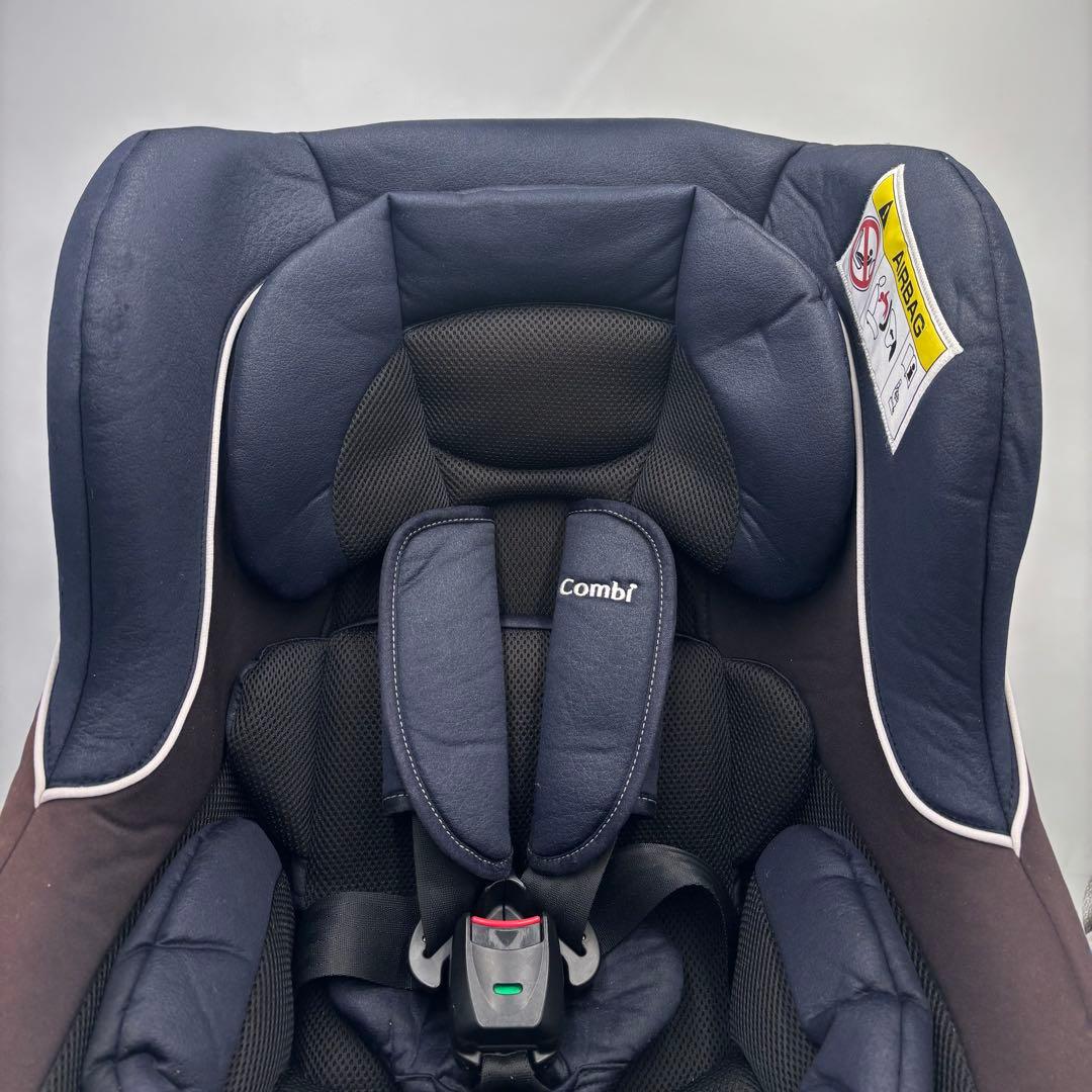 良品　コンビ　チャイルドシート　ネセルターンネクスト 360°ターン 新生児〜