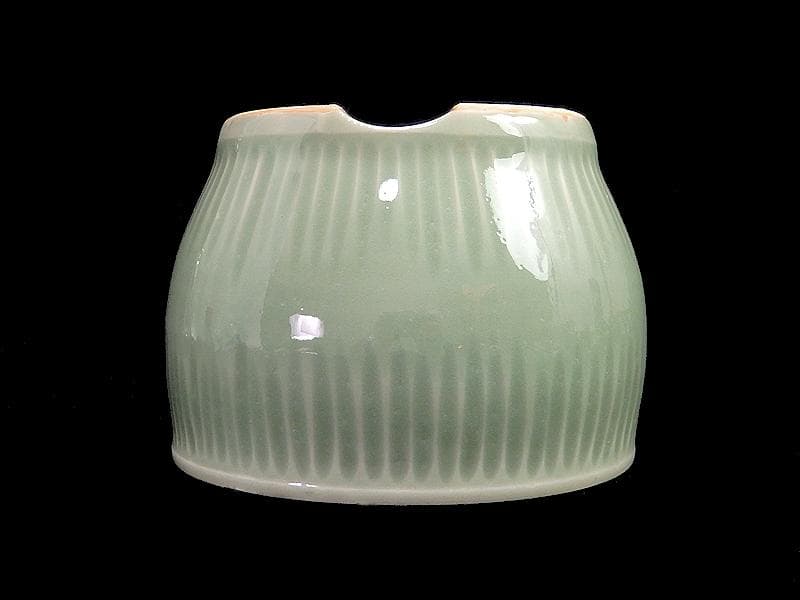 三田青磁　幾何学紋　草紋の図　火入れ　D876AS-Bks