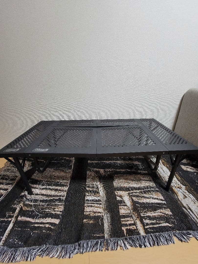 Coleman　3ウェイバーベキューテーブルセット