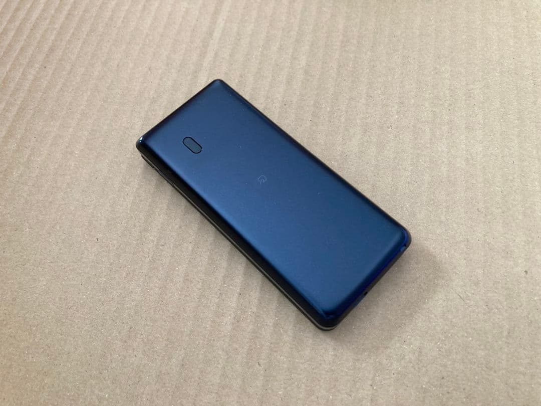 美品 L072 ドコモ AQUOSケータイ SH-03L ガラホ simフリー