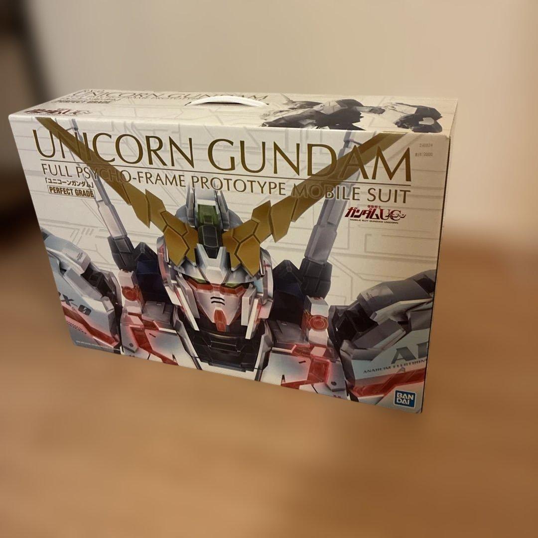 未開封　PG ユニコーンガンダム
