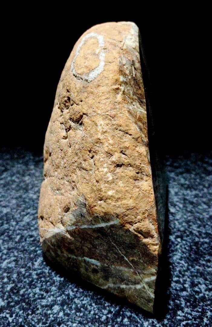 専用★翡翠原石★糸魚川硬玉【大所川・転石・ノジュール翡翠・切り出し0.8kg】