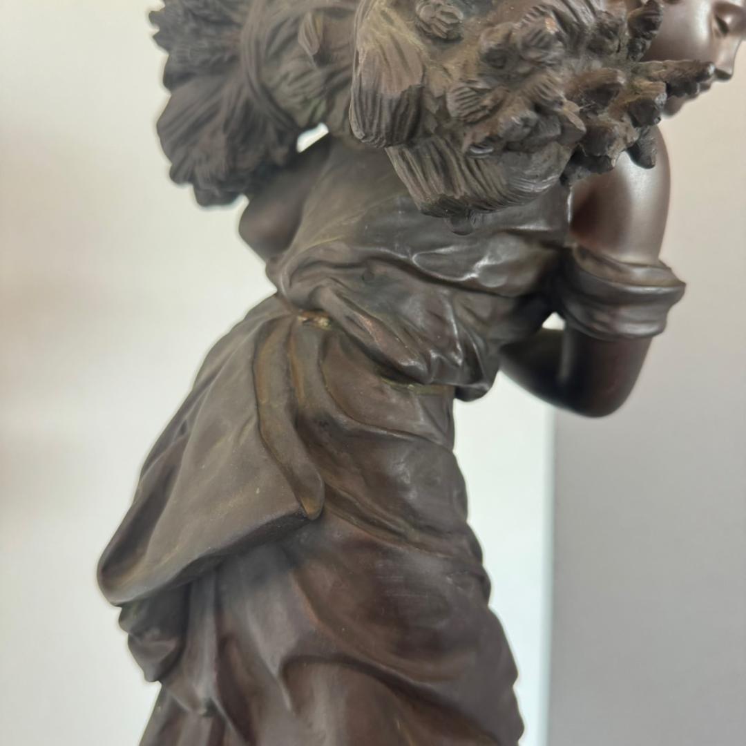 たぬき E◆美女像　ブロンズ　置物　刻印あり　銅製　美品