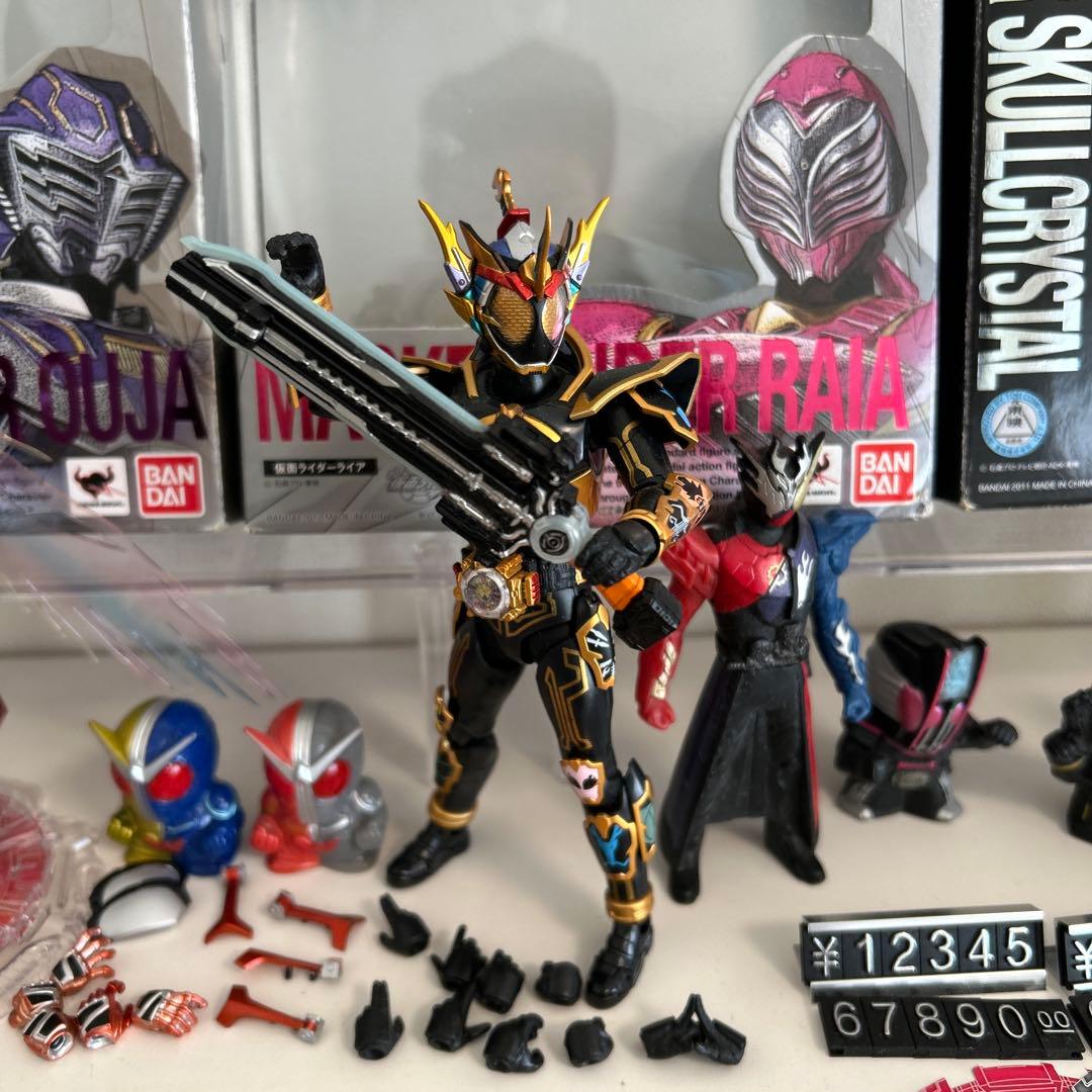 仮面ライダー s.h.figuarts フィギュアーツ 王蛇 カブト ゴースト