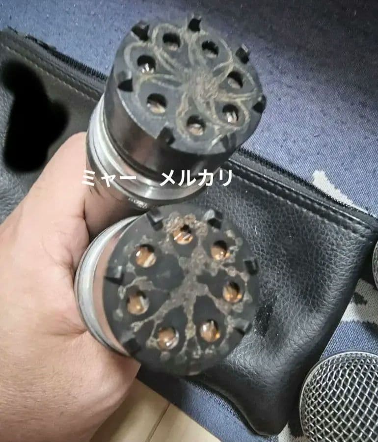 ブ*ー様 SHURE SM58 USA 2本　ジャンク（ロー抜け）