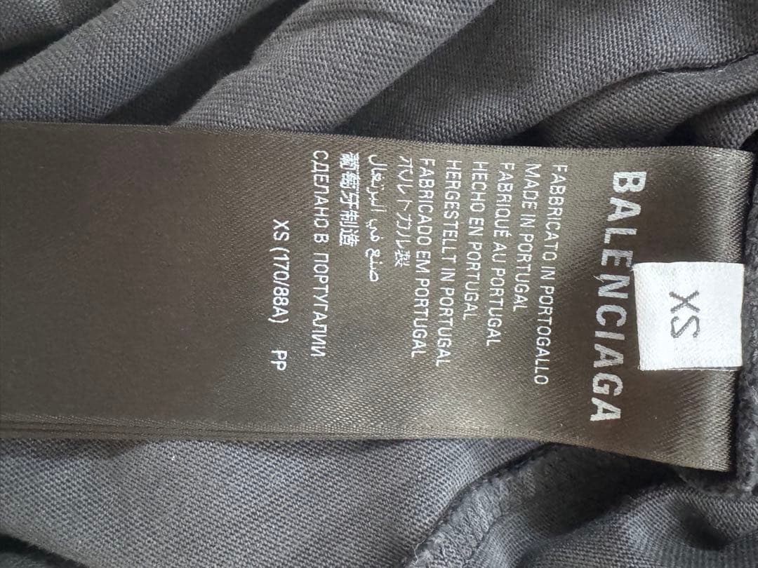 BALENCIAGAシャツ ミディアムフィット ブラック ヴィンテージジャージー