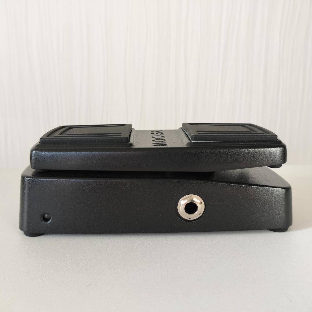 新品：Mooer Free Step（ワウ・ボリュームペダル）