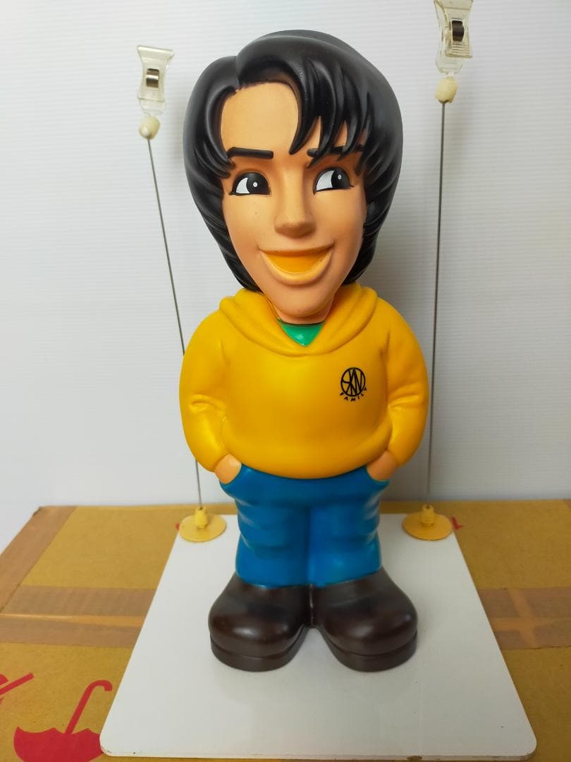 河村隆一　ソフビ人形　台座付き