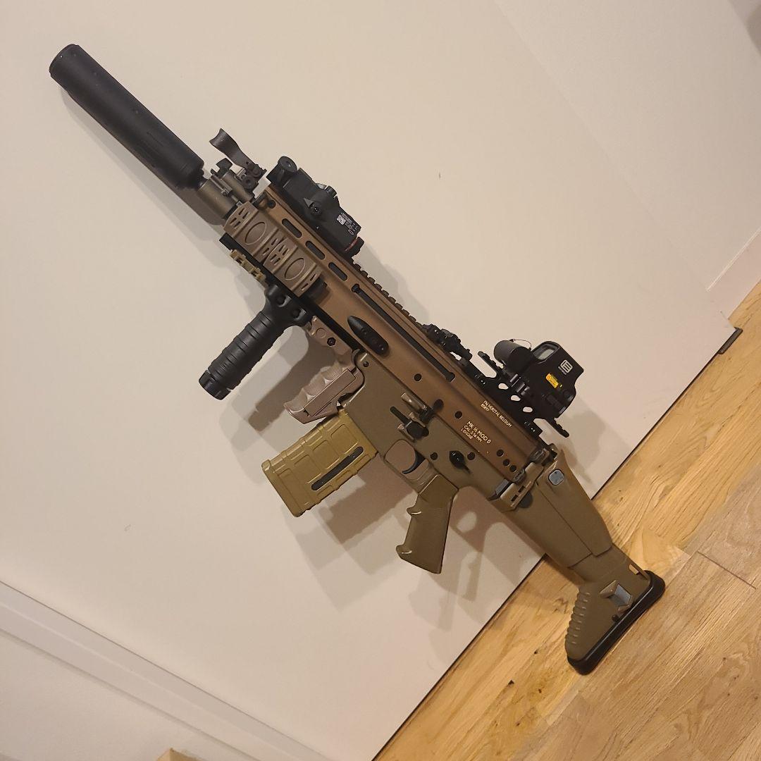 フルカスタム　スカーL 次世代電動ガン　東京マルイ　エボリューションギア　サイト