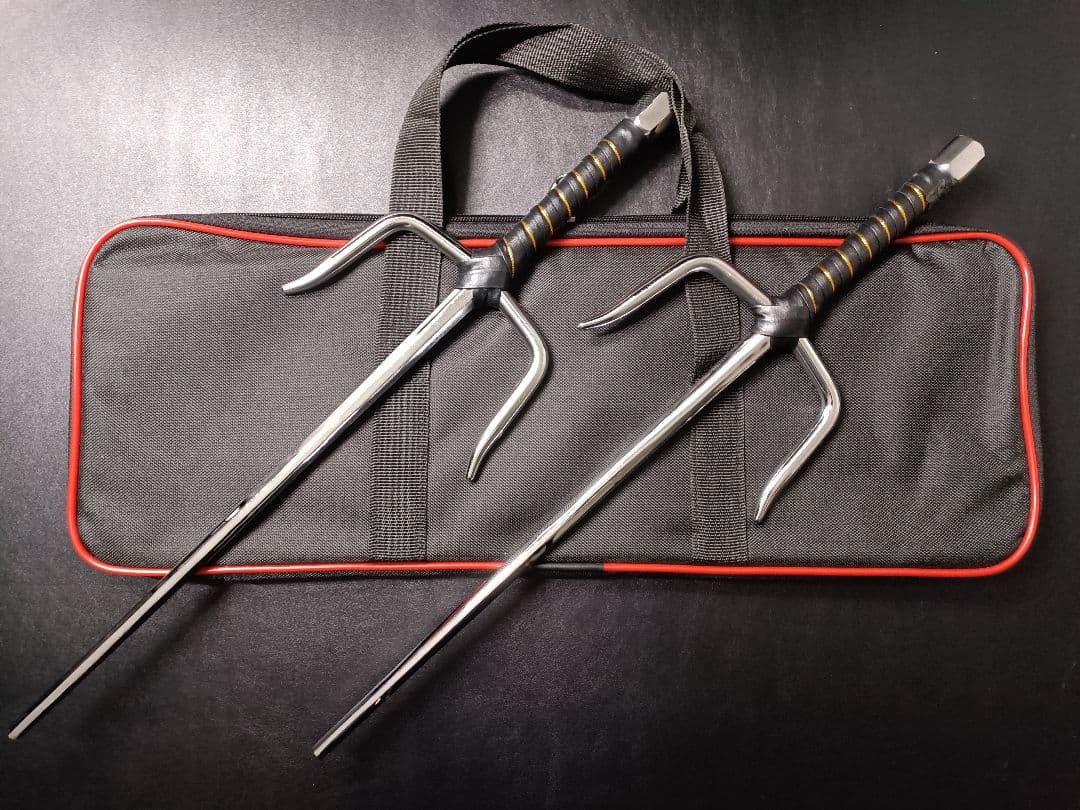 k*u様 武具　十手　48CM　2本セット　釵　琉球古武術　鉄製　古武道具　サイ