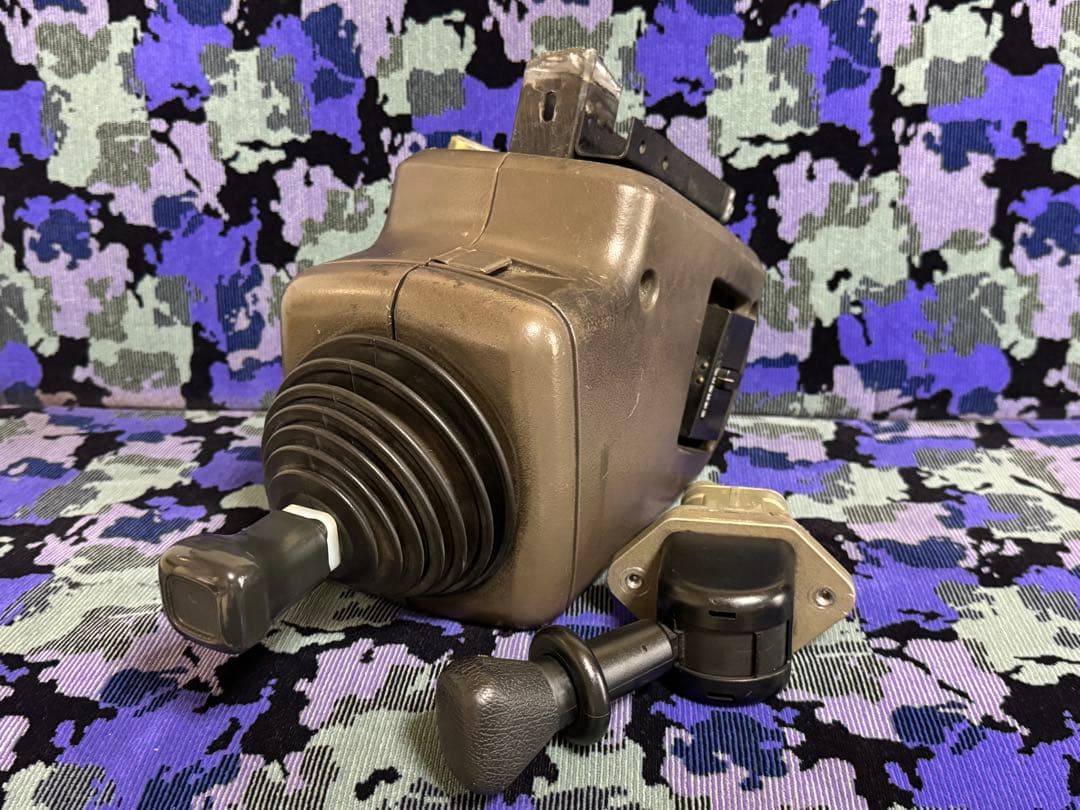 バス廃品 三菱ふそう フィンガーシフト パーキングブレーキセット