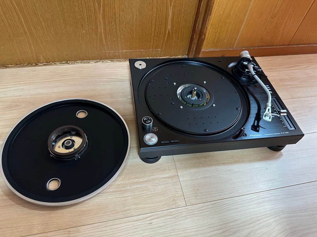【美品 2018年製】Pioneer PLX-1000 ターンテーブル