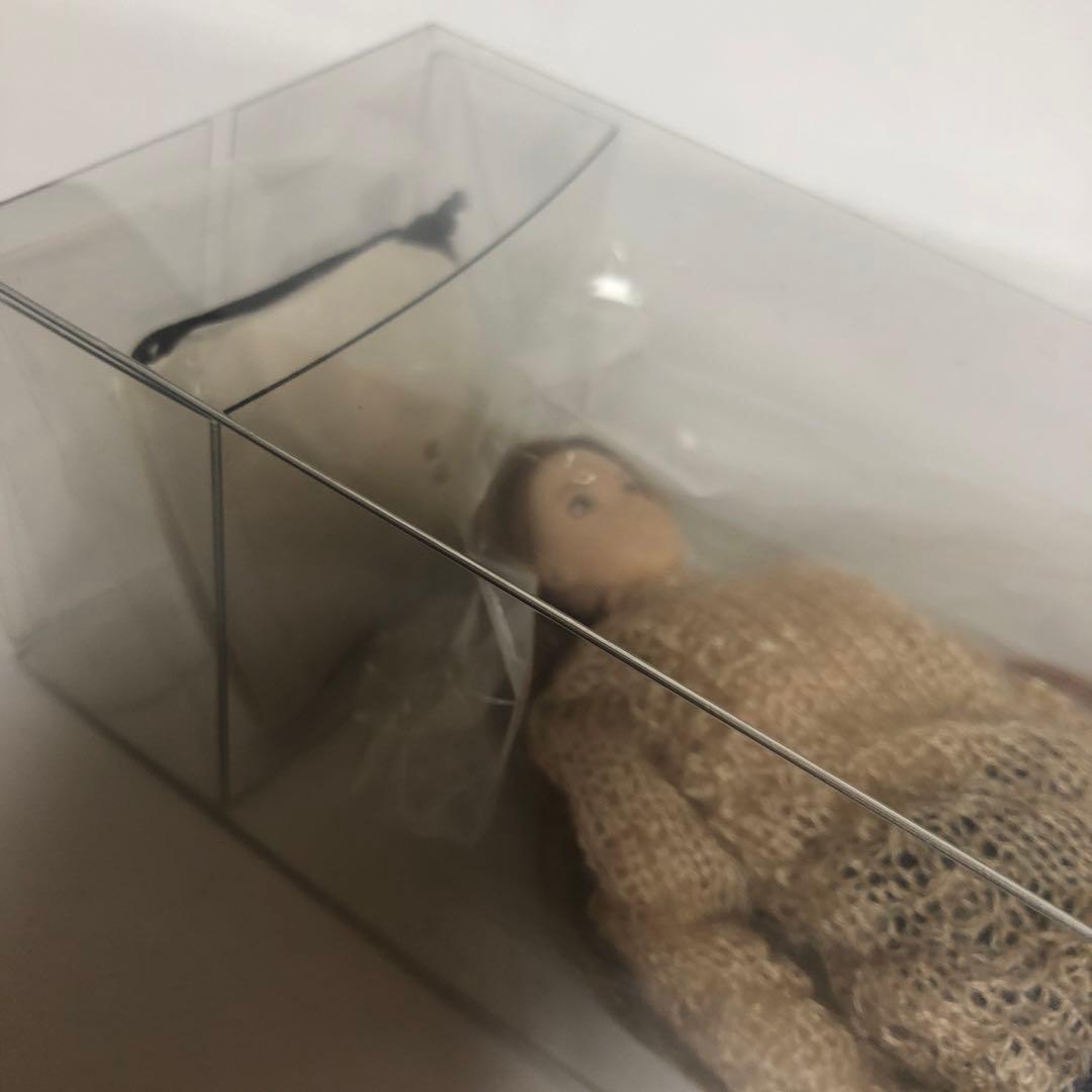 エマノン　ドール