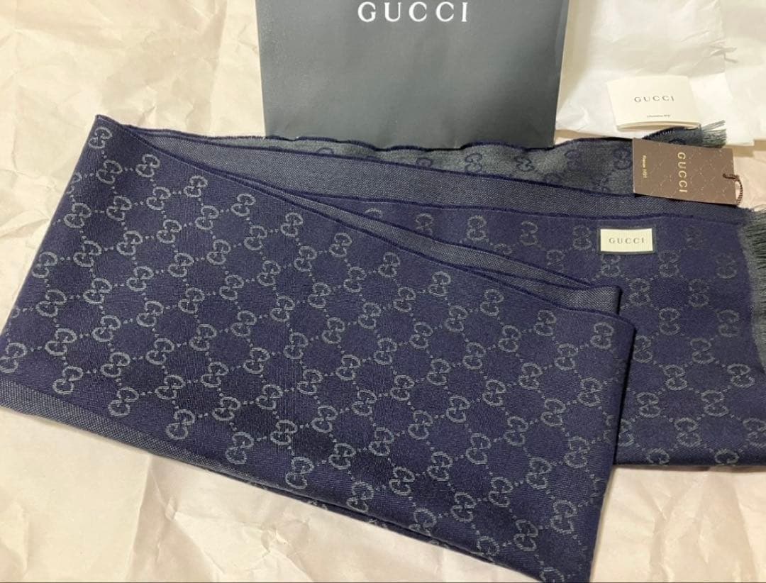 ヒ*デ様 GUCCI グッチ　新品　マフラー　ストール　メンズ　レディース　 g