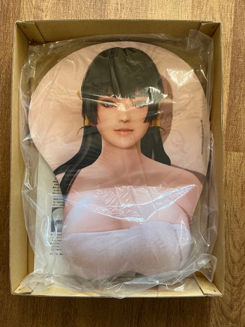 DEAD OR ALIVE Xtreme 3 女天狗 等身大おっぱいマウスパッド