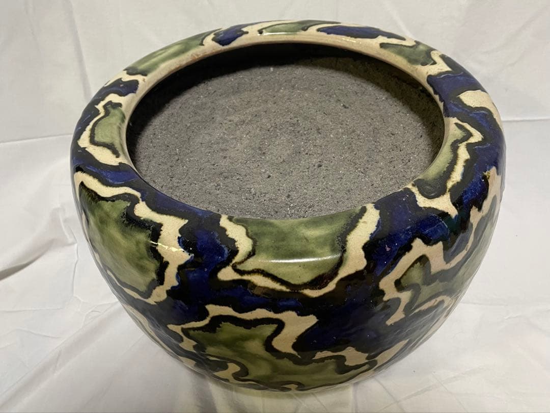 陶器製 火鉢 緑と青の模様
