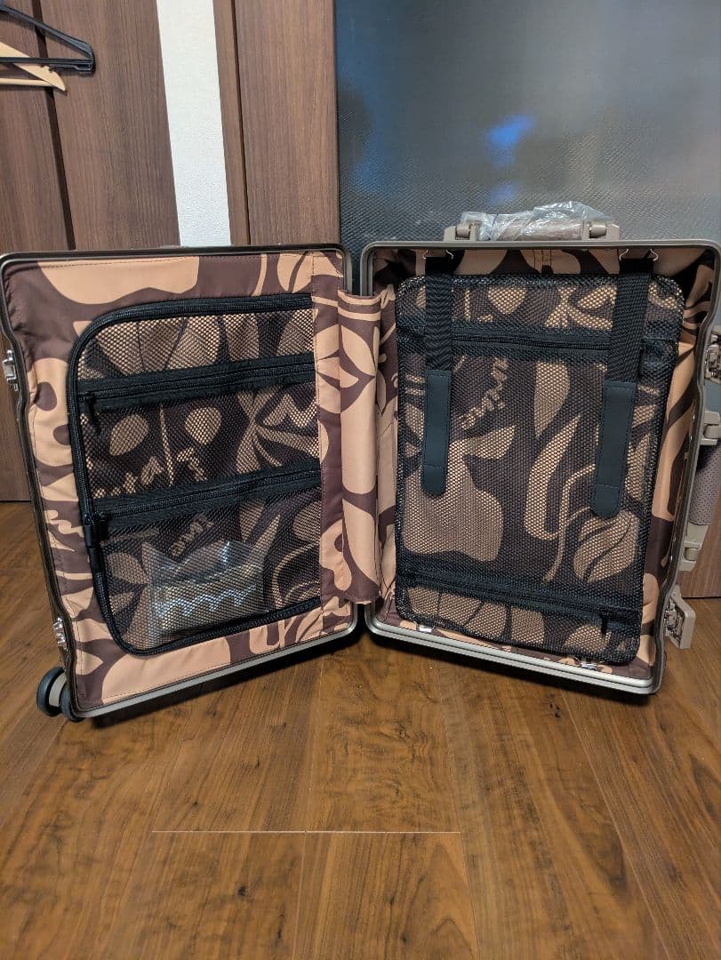 ムータ　スーツケース