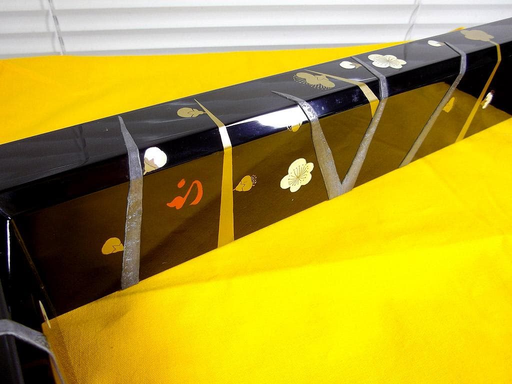 平安宗章作 槍梅蒔絵 炉縁 尋牛斎家元（久田宗也） 茶道具