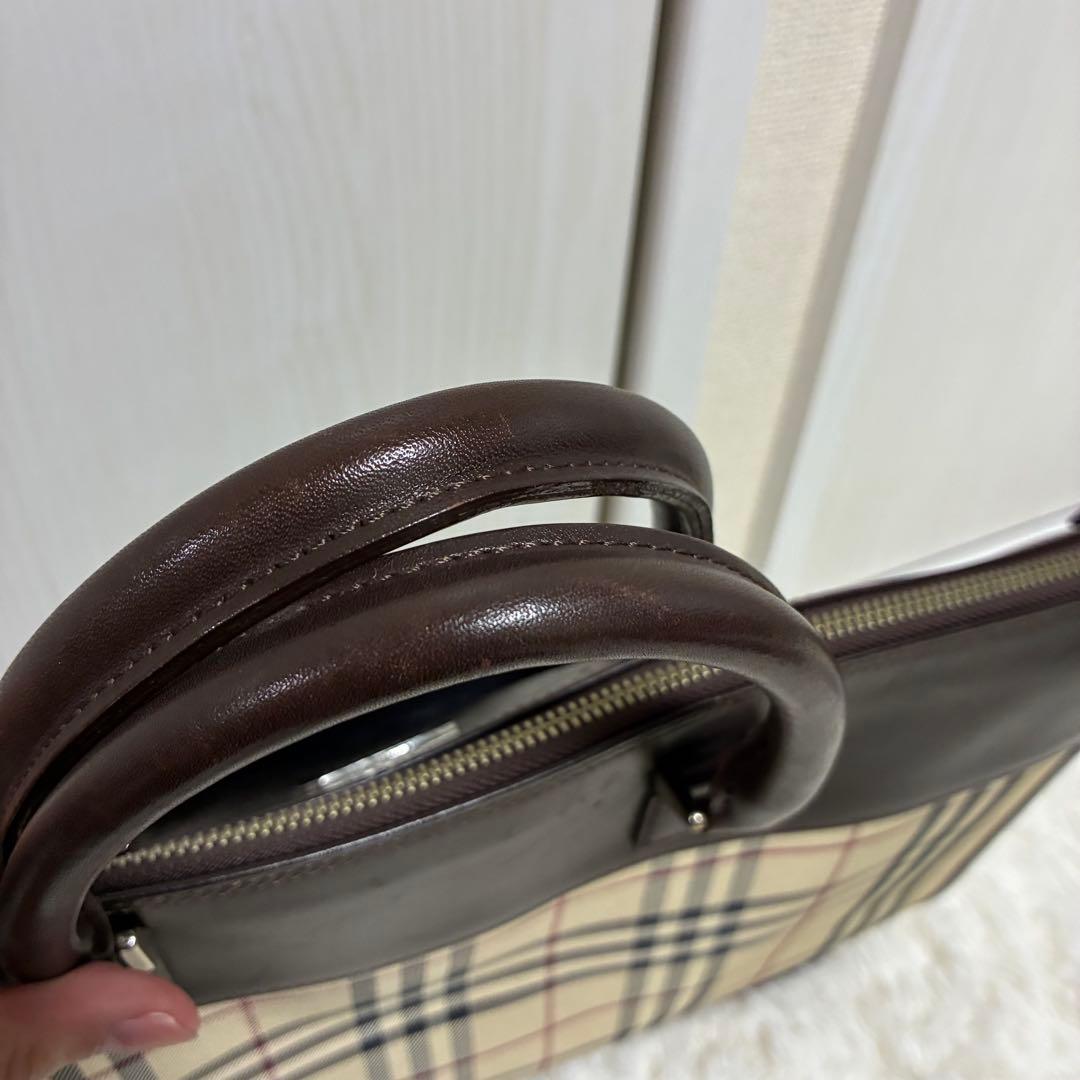 バーバリー　ビジネスバッグ　トートバッグ　ノバチェック　ロゴプレート　A4