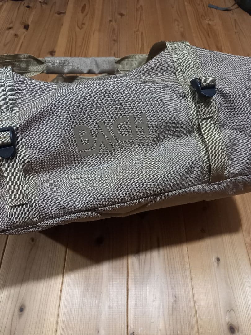 最終値下げ　新品未使用 BACH DR. DUFFEL 40L　サンドベージュ