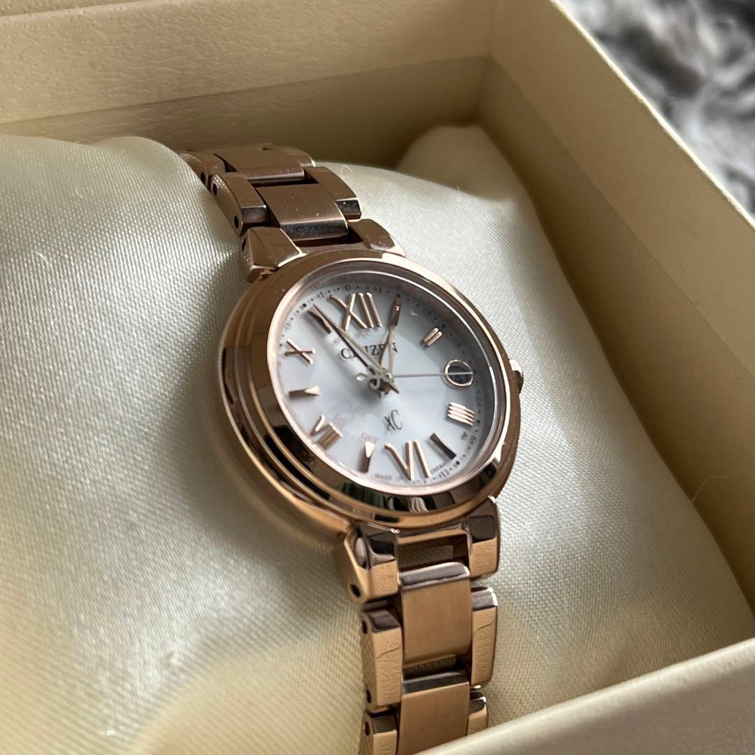 【美品！】CITIZEN XCクロスシー ハッピーフライト エコドライブ デイト