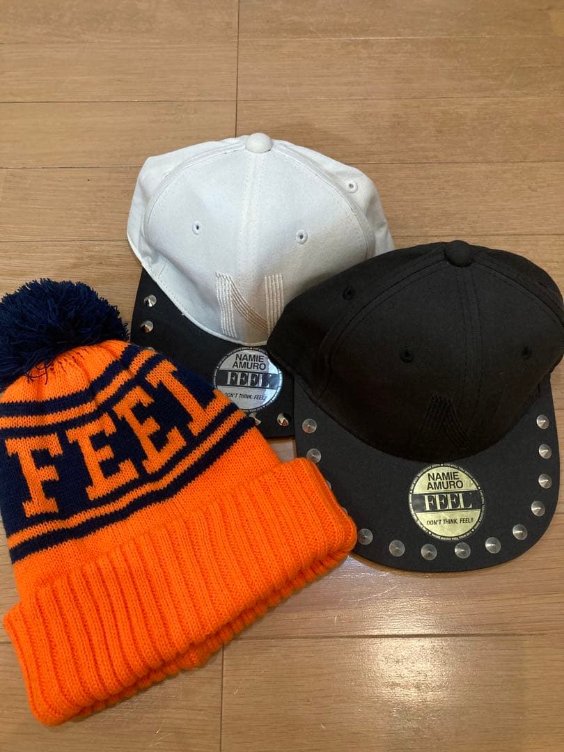 安室奈美恵　FEELライブグッズ　ニット帽　キャップ3点セット