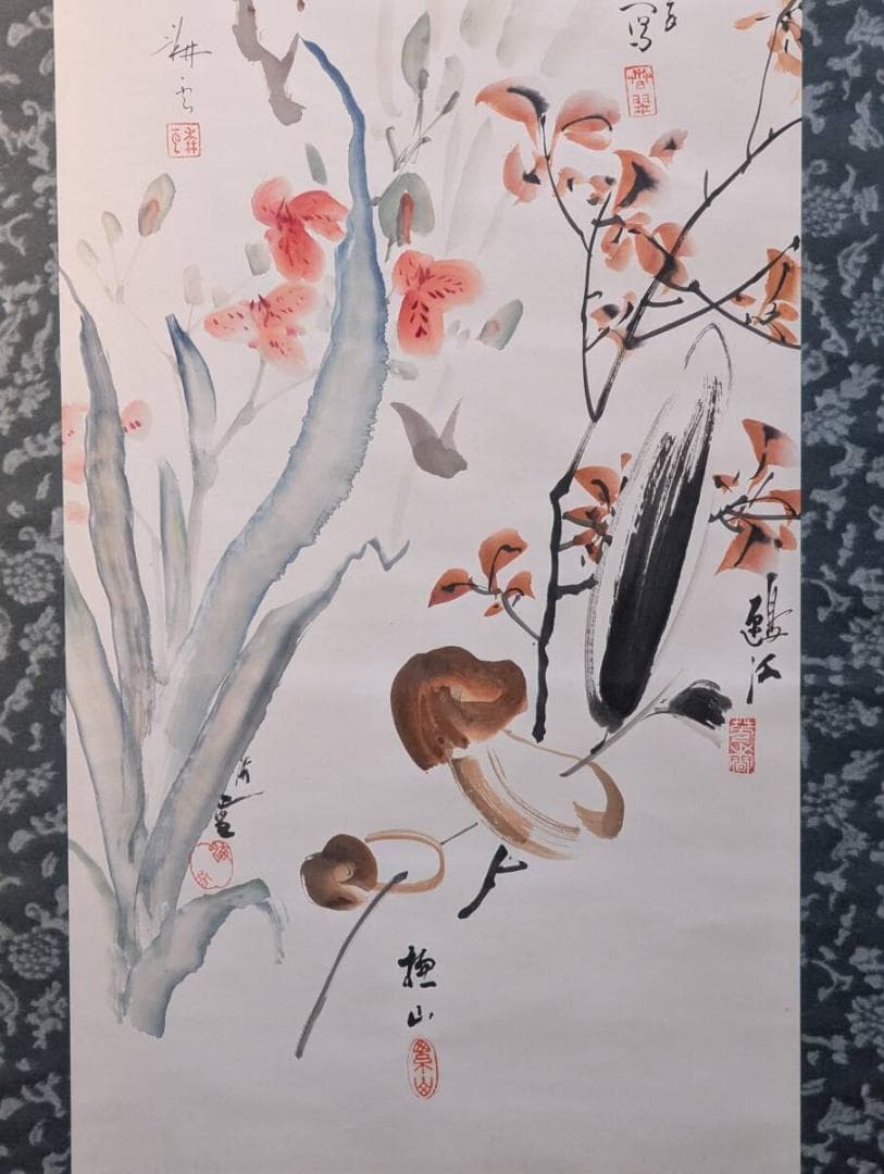 【真作】掛軸　共作掛軸　四君子花卉図　蘭梅竹菊　水墨淡彩画　合箱入　T82