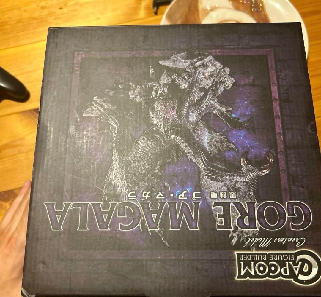 希少　初版　クリエイターズモデル　ゴアマガラ　フィギュア　モンハン