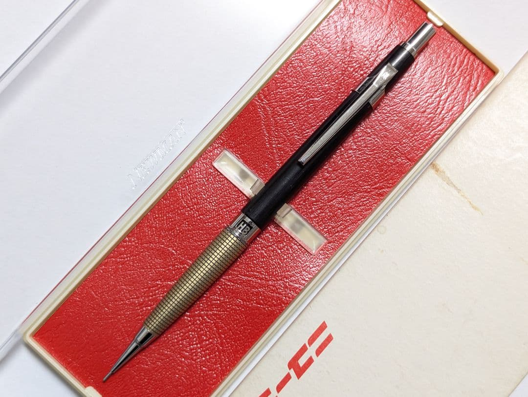 Newman　廃盤シャープペンシル　製図用　木目調　ニューマン　0.3mm