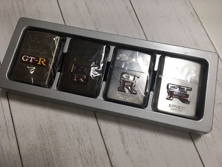 スカイラインGT-R Zippo コレクション ヘッドカバーケース入り4点セット