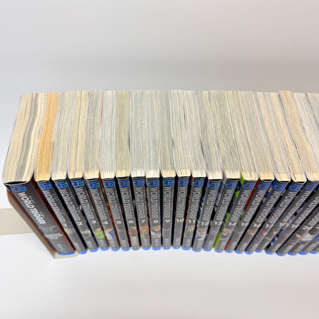 小冊子付き　ワールドトリガー 既刊全巻セット　1-29 + ガイドブック