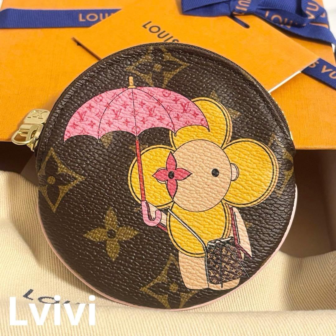 ルイヴィトン ヴィヴィエンヌ クリスマス限定 ケース ロンM69057