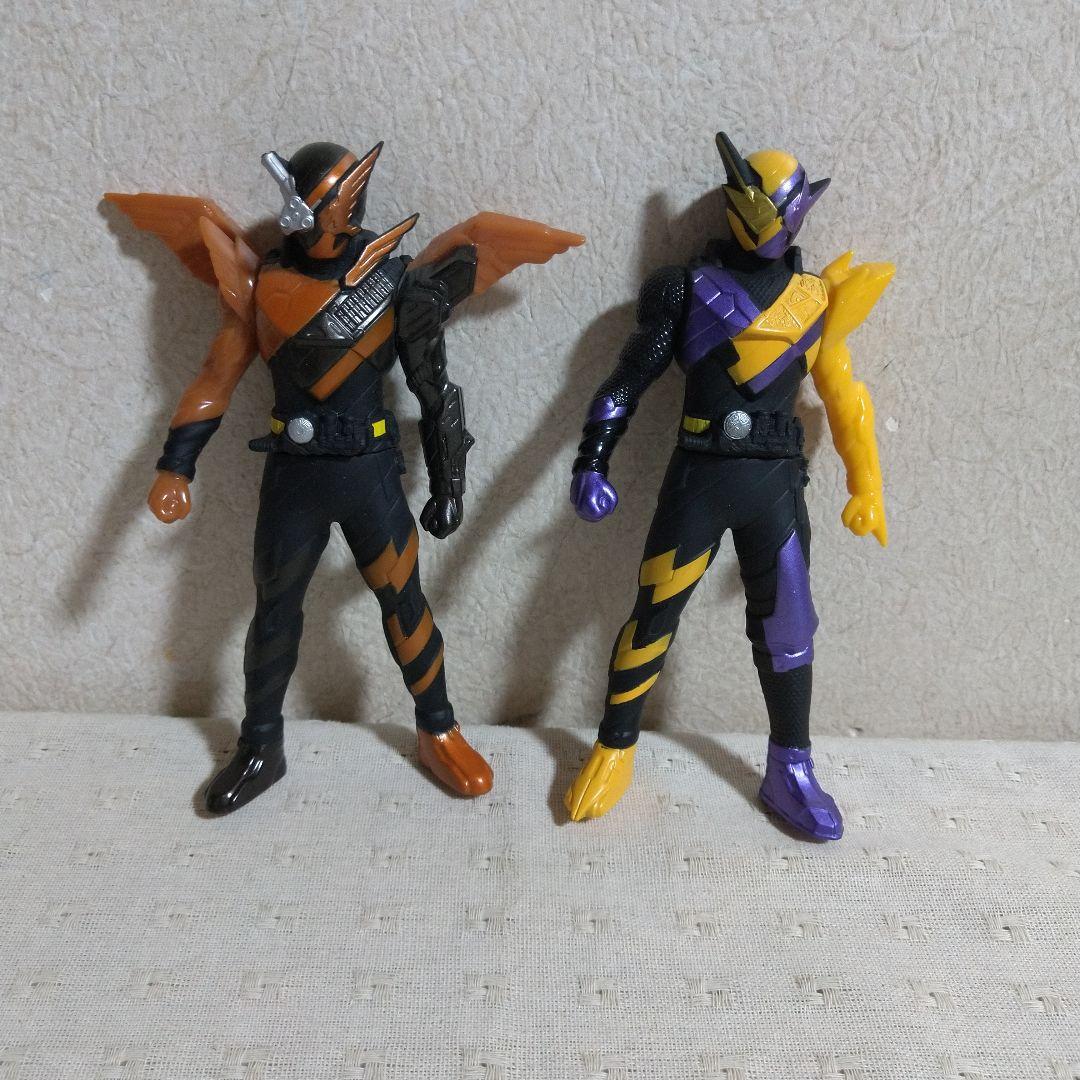 仮面ライダービルド ソフビフィギュア１８体