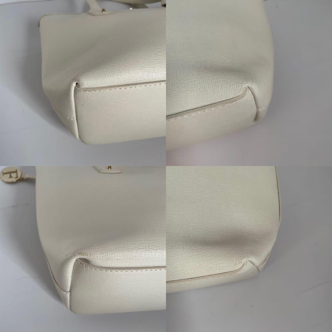 未使用保管品✨　FURLA ショルダーバッグ　2way 白　レザー