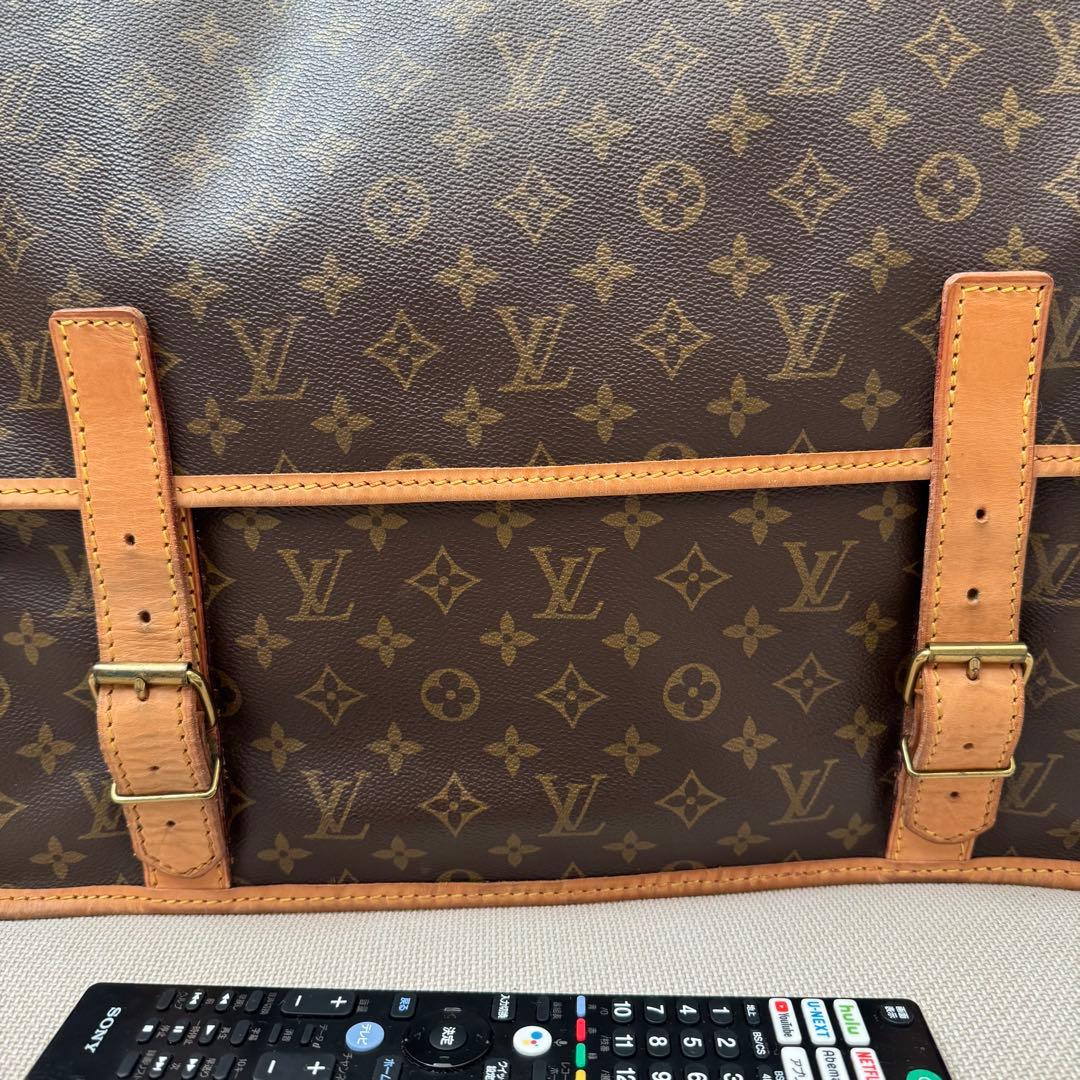 ら*む様 Louis Vuitton ブリーフケース 中型 ブラウン