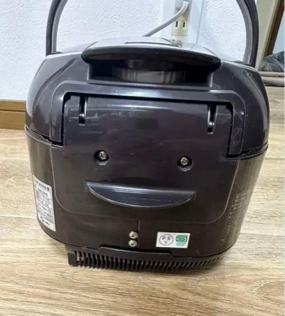 Zojirushi ダークブラウン 炊飯器 ３合　2018 象印　圧力