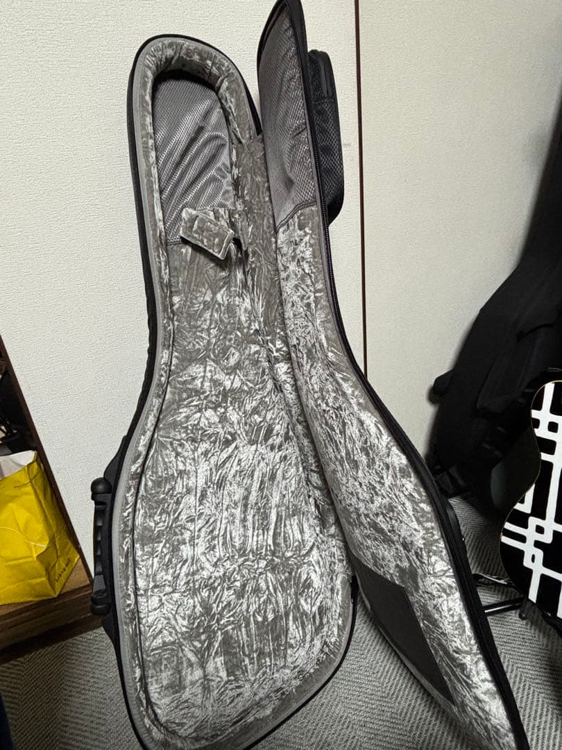 フェルナンデス　TEJ-70+G柄ストラップ