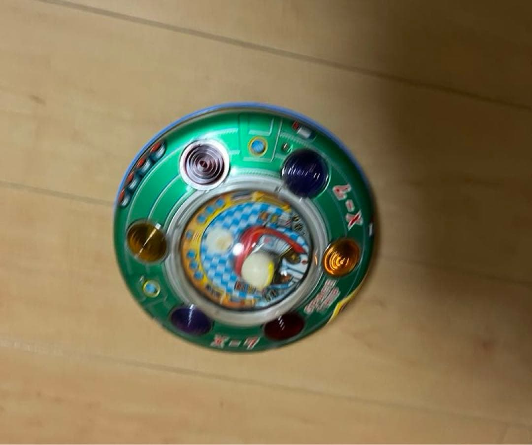 ブリキおもちゃ（スペースシップ X-7 ）